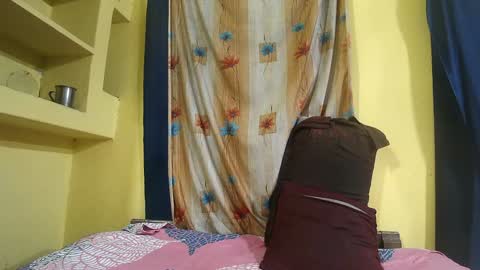 Snapshot of indiancumking chatting on December 9, 1:34 pm inindiancumking online show from December 9, 1:34 pm