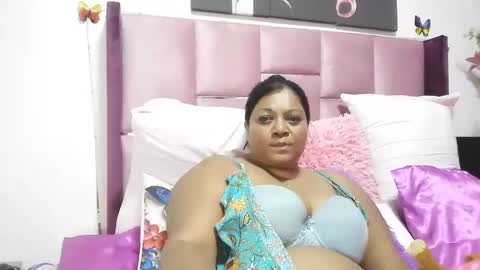 Snapshot of indiandelia chatting on January 31, 11:35 pm indiandelia online show from January 31, 11:35 pm