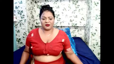 Snapshot of indiandelia chatting on February 7, 6:03 am indiandelia online show from February 7, 6:03 am