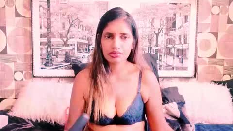 indianhoneyx online show from January 17, 4:00 pm