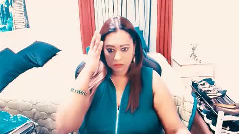 Amy online show from April 6, 1:25 am