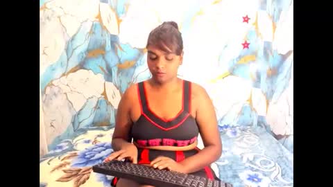 indianmystica4u69 online show from May 4, 7:26 am