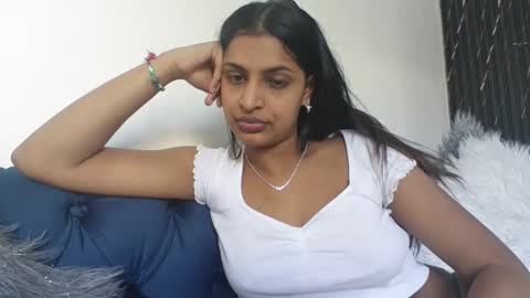 Snapshot of indianpandora chatting on November 20, 6:35 am indianpandora online show from November 20, 6:35 am