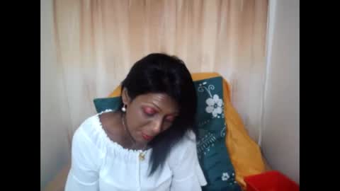 indianpeaches online show from October 13, 5:18 am