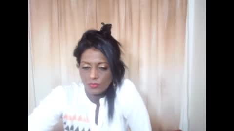 indianpeaches online show from October 31, 6:47 am