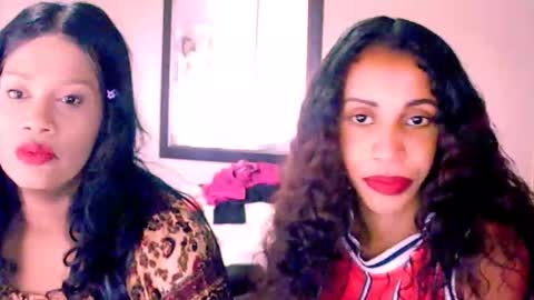 Snapshot of indianqueen5 chatting on October 20, 1:22 pm indianqueen5 online show from October 20, 1:22 pm