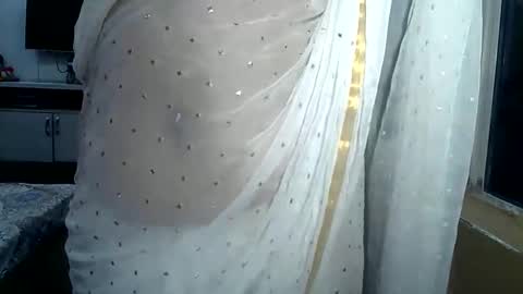 Snapshot of indianrads9 chatting on October 26, 8:37 pm Radha online show from October 26, 8:37 pm