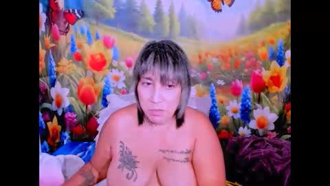 indianroxy27 online show from February 27, 6:19 pm