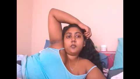 Snapshot of indianruby21 chatting on March 1, 11:01 am indianruby21 online show from March 1, 11:01 am