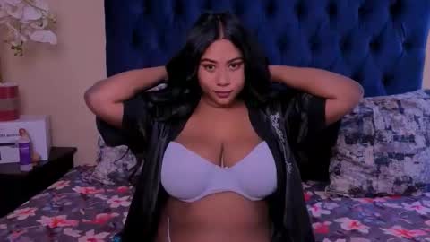 indiansapphirex online show from November 5, 5:07 am