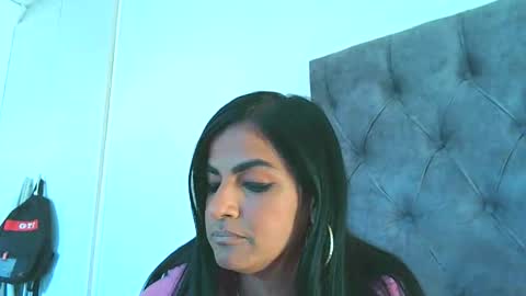 Snapshot of indiansavage1 chatting on June 8, 6:14 am rani online show from June 8, 6:14 am