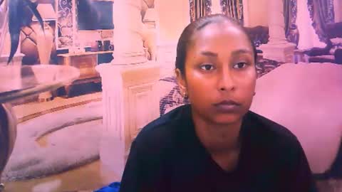 indiansexybutt4u2luv online show from January 9, 11:13 am