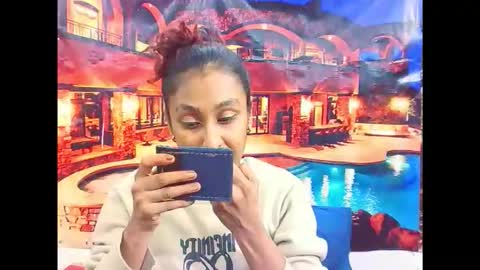 indiansexybutt4u2luv online show from March 22, 5:44 am