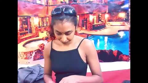 indiansexybutt4u2luv online show from March 29, 6:02 am