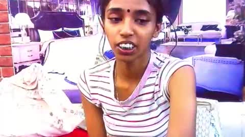 indiansexyslender4u2luv online show from November 23, 5:18 am