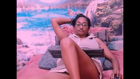 Shreya online show from February 12, 11:40 am