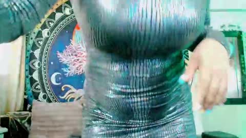 Snapshot of indica_me chatting on September 27, 6:40 am indica_me online show from September 27, 6:40 am