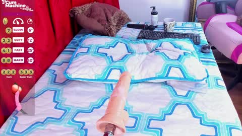 Snapshot of indira_collins chatting on December 4, 9:46 pm Indi online show from December 4, 9:46 pm