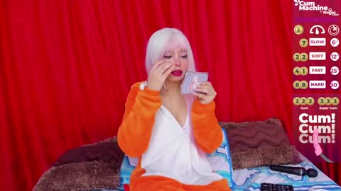 Snapshot of indira_collins chatting on December 5, 6:22 pm Indi online show from December 5, 6:22 pm