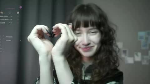 Snapshot of indiramcclamroch chatting on May 25, 10:27 pm My name Nancy online show from May 25, 10:27 pm