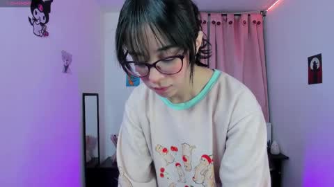 Snapshot of indra_cam chatting on March 8, 8:00 am Diana online show from March 8, 8:00 am