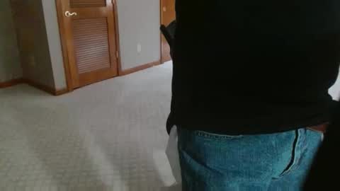 Indyguy7636 online show from December 3, 4:16 pm