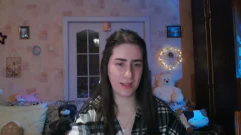 Snapshot of inelika chatting on September 8, 9:25 pm Inna online show from September 8, 9:25 pm