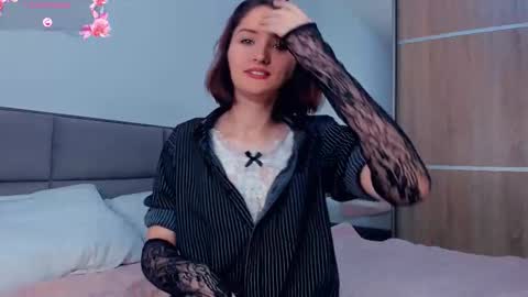 Kira online show from October 6, 4:10 am