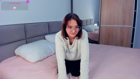 Kira online show from October 20, 4:02 am