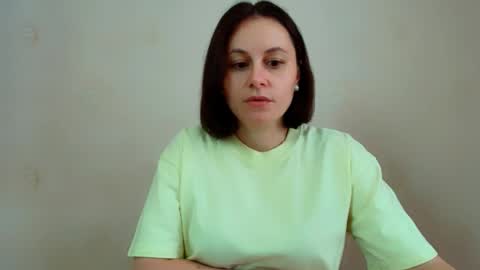 Snapshot of inessa_beauty chatting on April 29, 10:41 am Inessa online show from April 29, 10:41 am