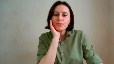 Snapshot of inessa_beauty chatting on June 7, 12:31 pm Inessa online show from June 7, 12:31 pm