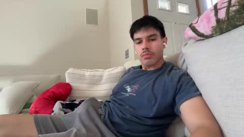 Lucas online show from April 21, 5:28 pm