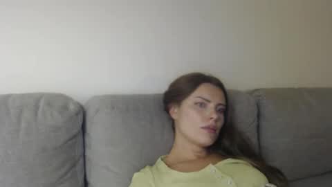 Sweet girl online show from October 24, 8:49 pm