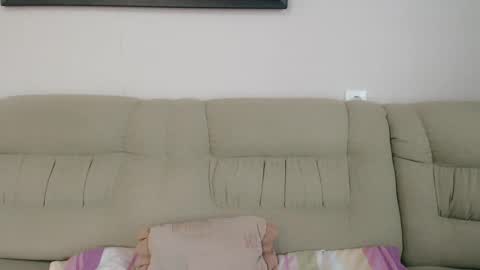 Snapshot of infinity_loveliness chatting on February 6, 5:25 am Infinity online show from February 6, 5:25 am