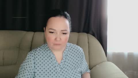 Snapshot of infinity_loveliness chatting on February 7, 11:12 am Infinity online show from February 7, 11:12 am