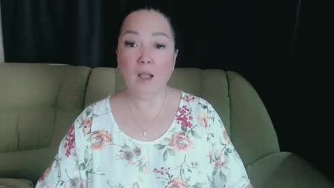 Snapshot of infinity_loveliness chatting on October 6, 5:49 am Infinity online show from October 6, 5:49 am