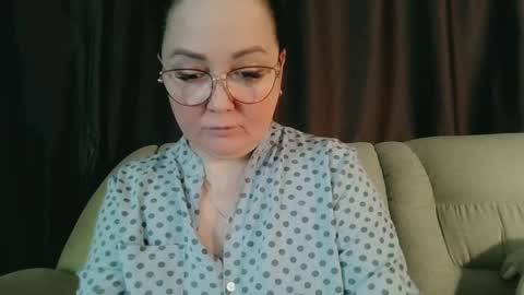 Snapshot of infinity_loveliness chatting on May 1, 7:02 am Infinity online show from May 1, 7:02 am