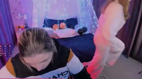 inga_gree online show from November 2, 8:00 pm