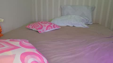 Snapshot of ingridequinti chatting on December 14, 3:12 am ingridequinti online show from December 14, 3:12 am