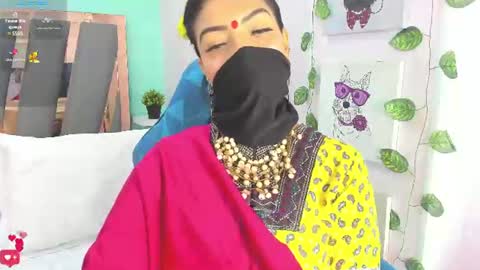 Iniya online show from June 11, 2:04 pm