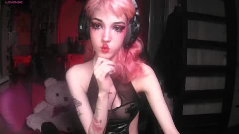 Pleasure With Rita online show from November 6, 1:50 am