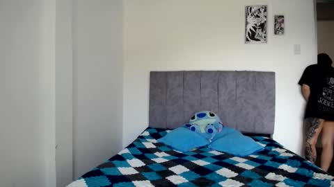 lyan onlyfans n linda online show from February 4, 4:13 pm