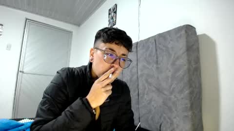 lyan onlyfans n linda online show from April 23, 2:35 am