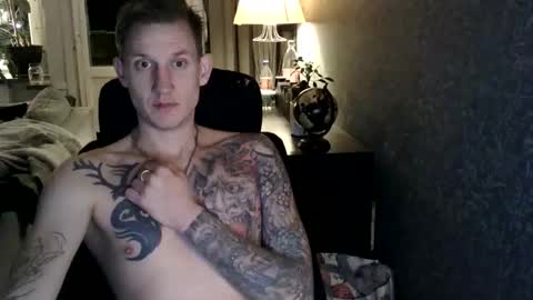 Snapshot of inkedsweed69 chatting on January 12, 11:54 pm inkedsweed69 online show from January 12, 11:54 pm