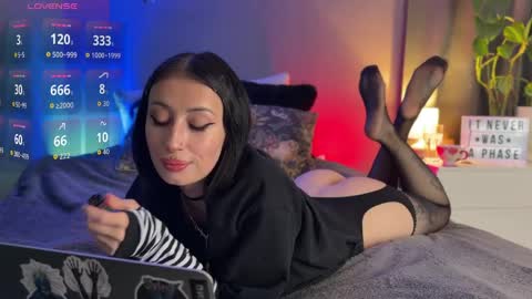 Xenia online show from March 27, 2:17 pm