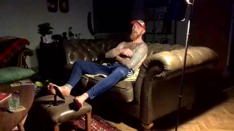 inkpiggy online show from January 18, 5:22 am