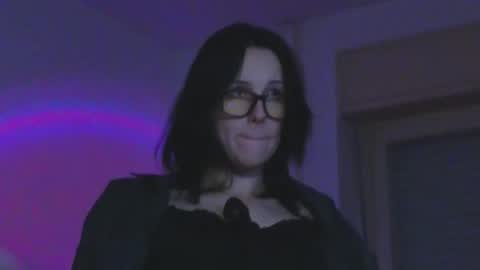 inner_bloom online show from December 22, 8:36 pm