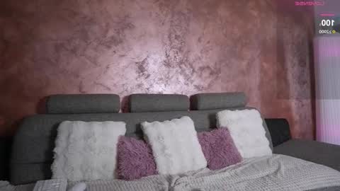 InnesTaylor online show from November 5, 5:18 am