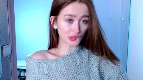 Snapshot of innnita chatting on January 23, 8:15 am Lina online show from January 23, 8:15 am