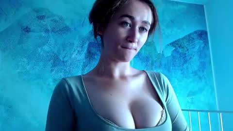 Snapshot of innnita chatting on September 22, 3:25 pm Lina online show from September 22, 3:25 pm